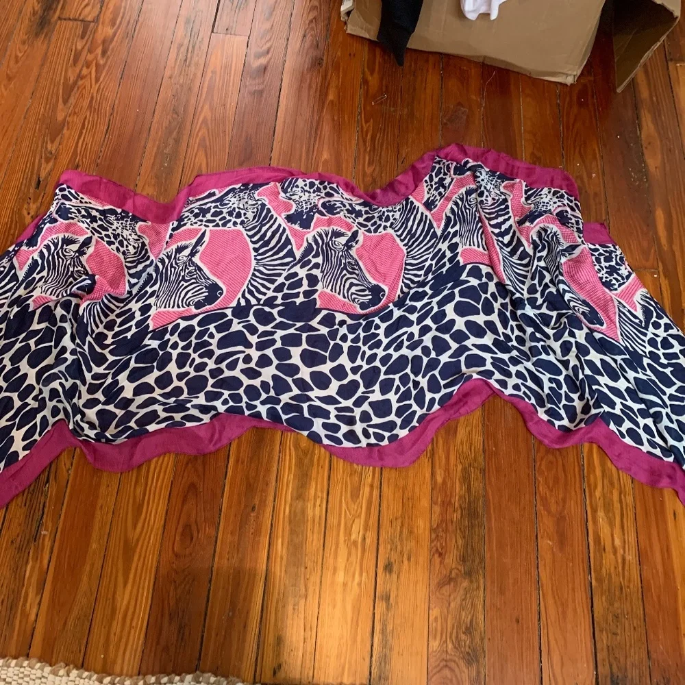 Large 100 percent silk zebras rap/scarf.‎ Used twice.